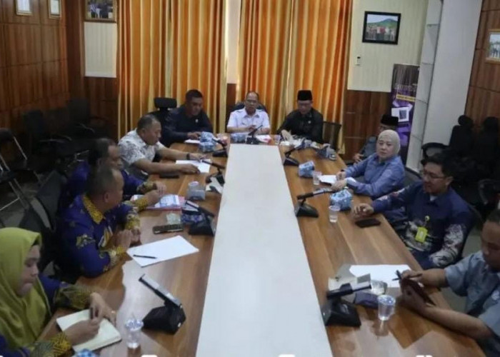 Komitmen Tingkatkan Mutu Pendidikan 
