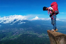 Menyusuri Keindahan Gunung Kaya di Lahat Destinasi Pendakian yang Menantang dan Memikat