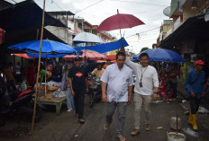 Dengarkan Aspirasi Pedagang, Sampaikan Program Unggulan