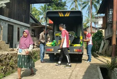 Patroli Sambil Jual Beras