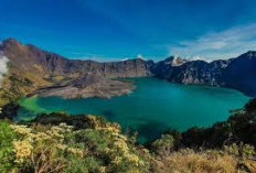 Banyak yang Nggak Tau, Ini 5 Danau yang Indah di Indonesia