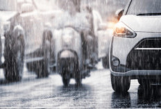 Mengemudi Mobil Nyaman Dan Aman Saat Hujan, Ini Tips yang Perlu Kalian Ketahui!