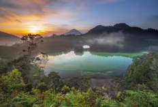 Dieng Plateau: Keindahan Alam dan Sejarah di Negeri Awan