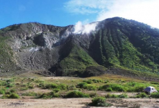 Bikin Merinding!! Berikut Kisah Misteri yang Melingkupi Gunung Pantai Cermin