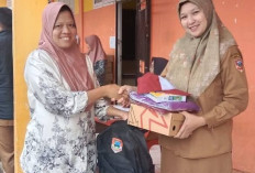 44 Siswa SD Negeri 35 Pagar Alam Terima Bantuan Perlengkapan Sekolah dari Pemkot