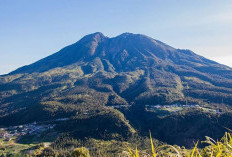 Cerita Mistis dan Sejarah Gunung Lawu yang Menggugah Rasa Penasaran!