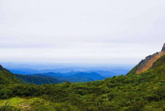 Gunung Kunyit, Jambi: Keindahan Alam dan Kekayaan Geologi