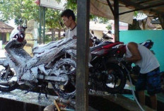 Ternyata Ini Dia Panduan Lengkap Merawat Sepeda Motor di Saat Hujan, Ini Penjelasannya!