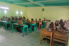 Siswa SMP Muhammadiyah Jalani PAS