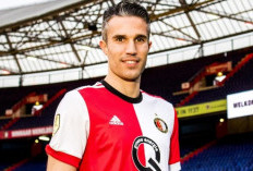 RVP Kembali ke Feyenord