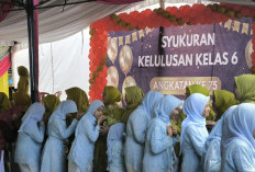 Syukuran Kelulusan Siswa Kelas VI SD Negeri 1 Penuh Haru