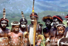 Keren Banget, Ini 5 Suku yang Mengandalkan Berburu di Hutan 