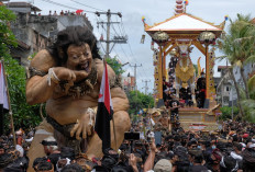 Membuka Sejarah dan Misteri Ngaben, Tradisi Kremasi di Bali!