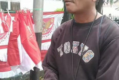 Jelang HUT ke-81 RI, Pedagang Musiman Bendera Mulai Diserbu Pembeli