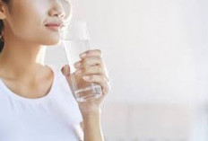 Hidrasi Optimal, 5 Rahasia Kesehatan Dari Minum Air Hangat Yuk Cek Faktanya!