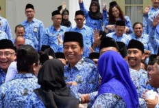 Pemerintah Bakal Naikkan Gaji Tahun Depan