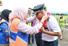 Pimpinan DPRD Sambut Landing Perdana Citilink di Bandara Atung Bungsu 
