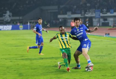 Persib Bandung Tambah Amunisi Lini Belakang