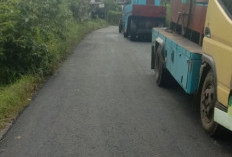 Akses Penghubung Kampung PGRI - Swakarsa Diaspal Hotmix