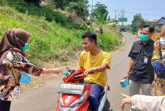 Dinkes Pagaralam Bagikan Masker Gratis ke Masyarakat