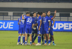 Bojan Hodak Bangga Tiga Pemain Persib Dipanggil Timnas Indonesia untuk FIFA Series 2026