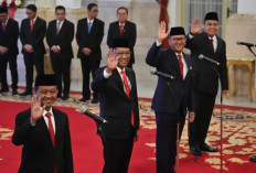 Jokowi Reshuffle Kabinet