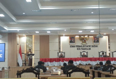 Rapat Paripurna XII Sidang Ke-2 DPRD Berlangsung Khidmat