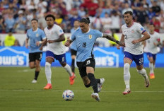 Uruguay Melenggang ke Perempat Final