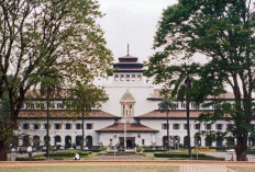 Keren Banget! Ini 4 Rekomendasi Wisata Sejarah di Bandung