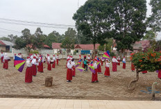 Latih Kebersamaan Peserta Didik 