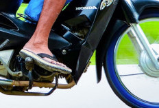 Perlindungan Kaki yang Terabaikan, Ini Bahayanya Berkendara Motor Pakai Sandal Jepit!