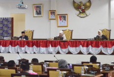 Rapat Paripurna XIII Sidang ke-IV DPRD Pagaralam Khidmat