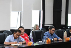 Kepala Bapenda Pagaralam Hadiri Rapat Strategis