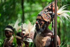 Wajib Diketahui, Ini 5 Suku yang Mengandalkan Kehidupan Berburu