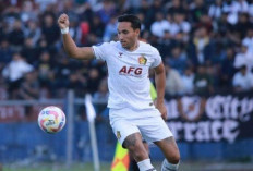 Selalu Tampil Apik, Ezra Walian Siap Bela Indonesia