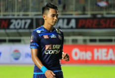 Arema FC Lepas Bek Timnas Indonesia