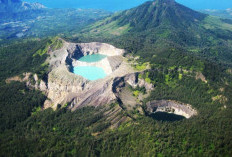 Surga Tersembunyi:  Pesona Danau Gunung Tujuh