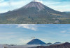 Pesona Lima Gunung Tertinggi di Pulau Jawa, Keindahan Alam dan Kisah di Baliknya!