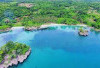 Hamparan Pasir Putih Pantai Baloiya yang Membentang Mampu Menghipnotis Wisatawan, Begini Keindahannya!